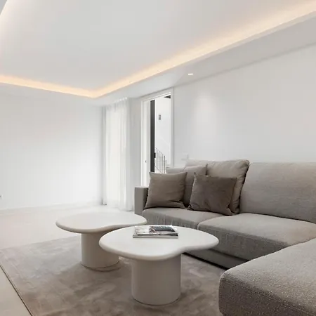 Willa Luxury Near With Private Pool, Jacuzzi & Modern Amenities *